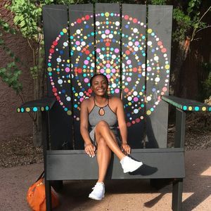 Meet your Posher, Nicole